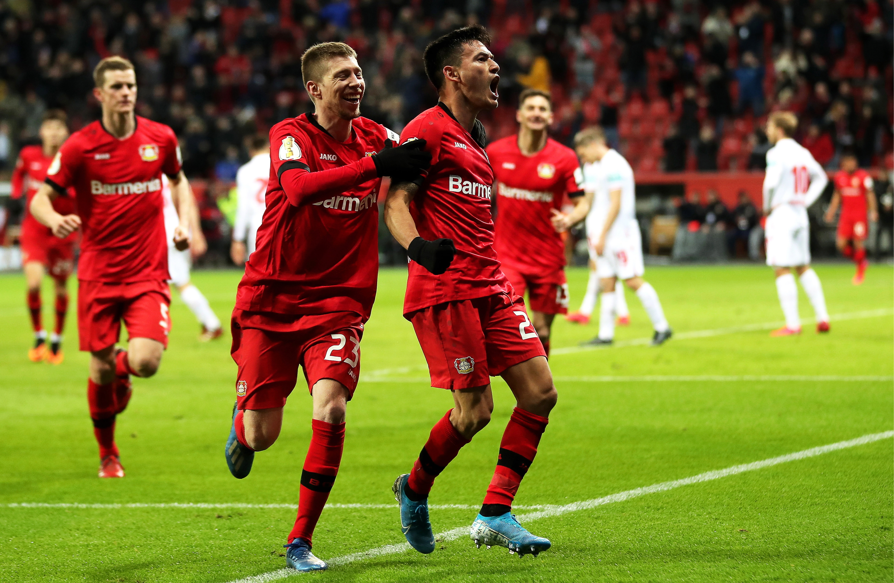 爱游戏在线-哈兰德迎来三赛季出色发挥，快船观众热烈欢呼！