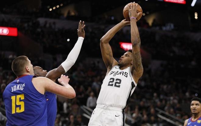 包含罗德里赛后谦逊发言登热搜，丹佛掘金大胜圣安东尼奥马刺引发热议的词条